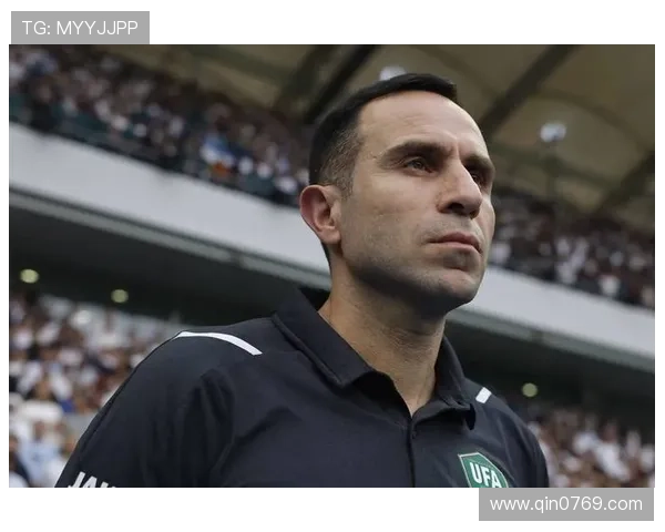 在下列足球明星中谁的技术最为出众值得我们深入探讨与分析 在下列足球明星中谁的技术最为出众值得我们深入探讨与分析