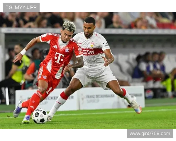 拜仁慕尼黑足球明星全名单及其成就分析与历史回顾 拜仁慕尼黑足球明星全名单及其成就分析与历史回顾