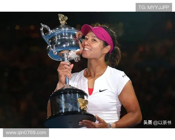 李娜专访:从排球新星到传奇教练的心路历程回顾 李娜专访:从排球新星到传奇教练的心路历程回顾